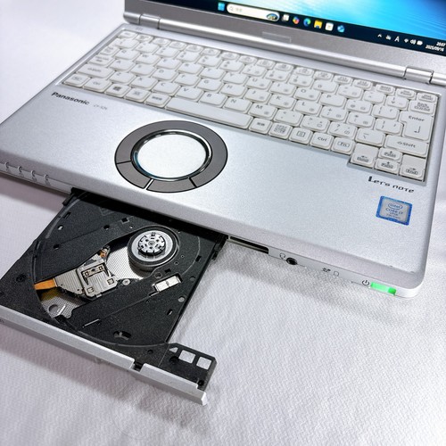 Panasonic Let's note CF-SZ6 Core i7-7600U 16GB RAM 512GB SSD Premium Edition 818 - Picture 7 of 11