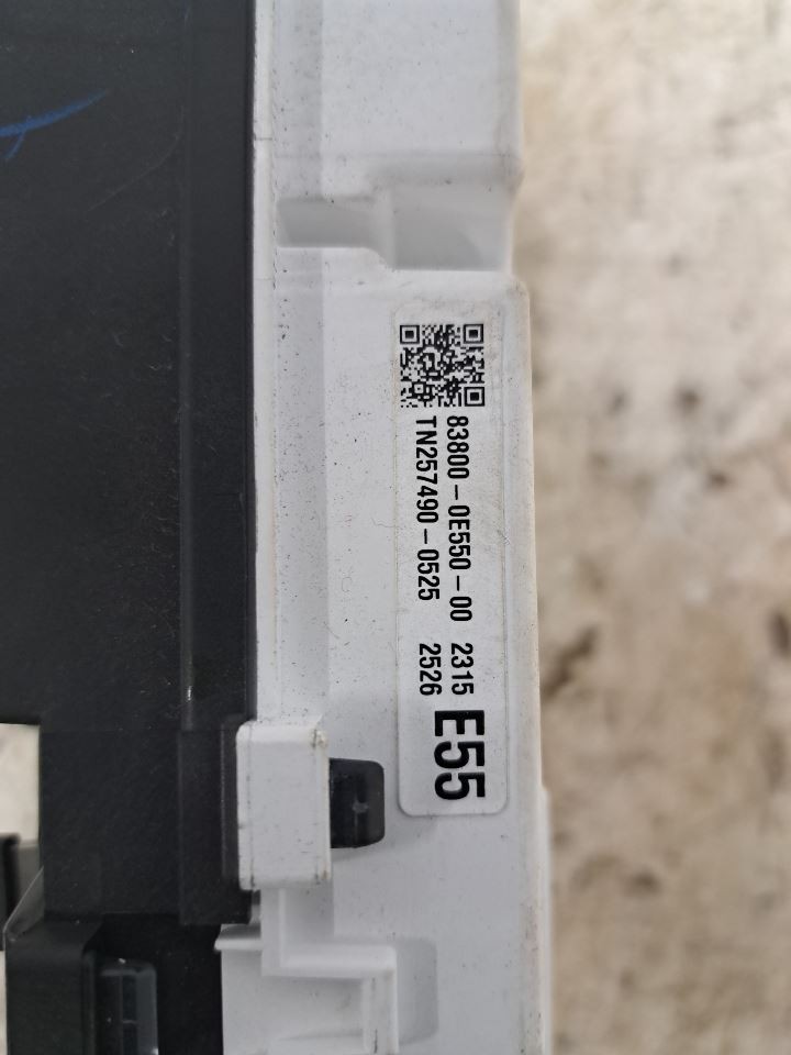 Picture 4 of 6