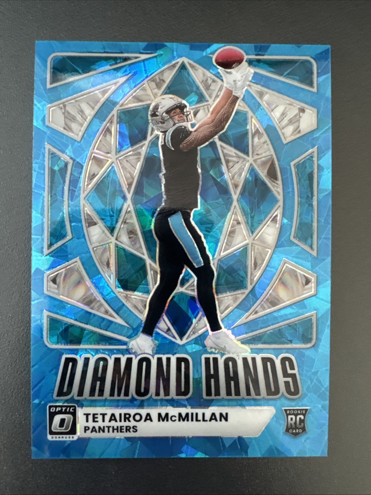 2025 Optic Tetairoa McMillan Diamond Hands Blue Cracked Ice Prizm #/55