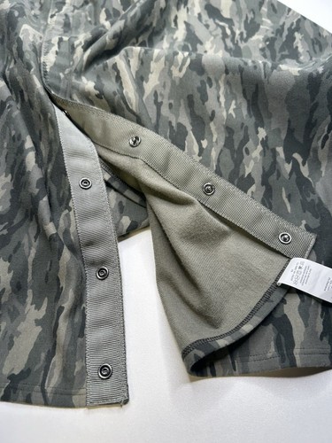 Lululemon Schal One Size Vinyasa Snap Infinity Halstuch Grün Camouflage Druckknopf Athleisure - Bild 6 von 11