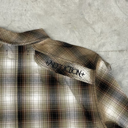 Affliction Shirt Men’s L Black Premium Graphic Button Up Vintage Y2K - Picture 5 of 9