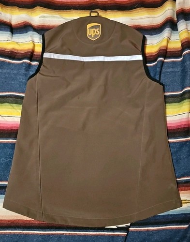 UPS Brown WEARGUARD Reflective Softshell Uniform Vest Sz Small 5 - Picture 5 of 5