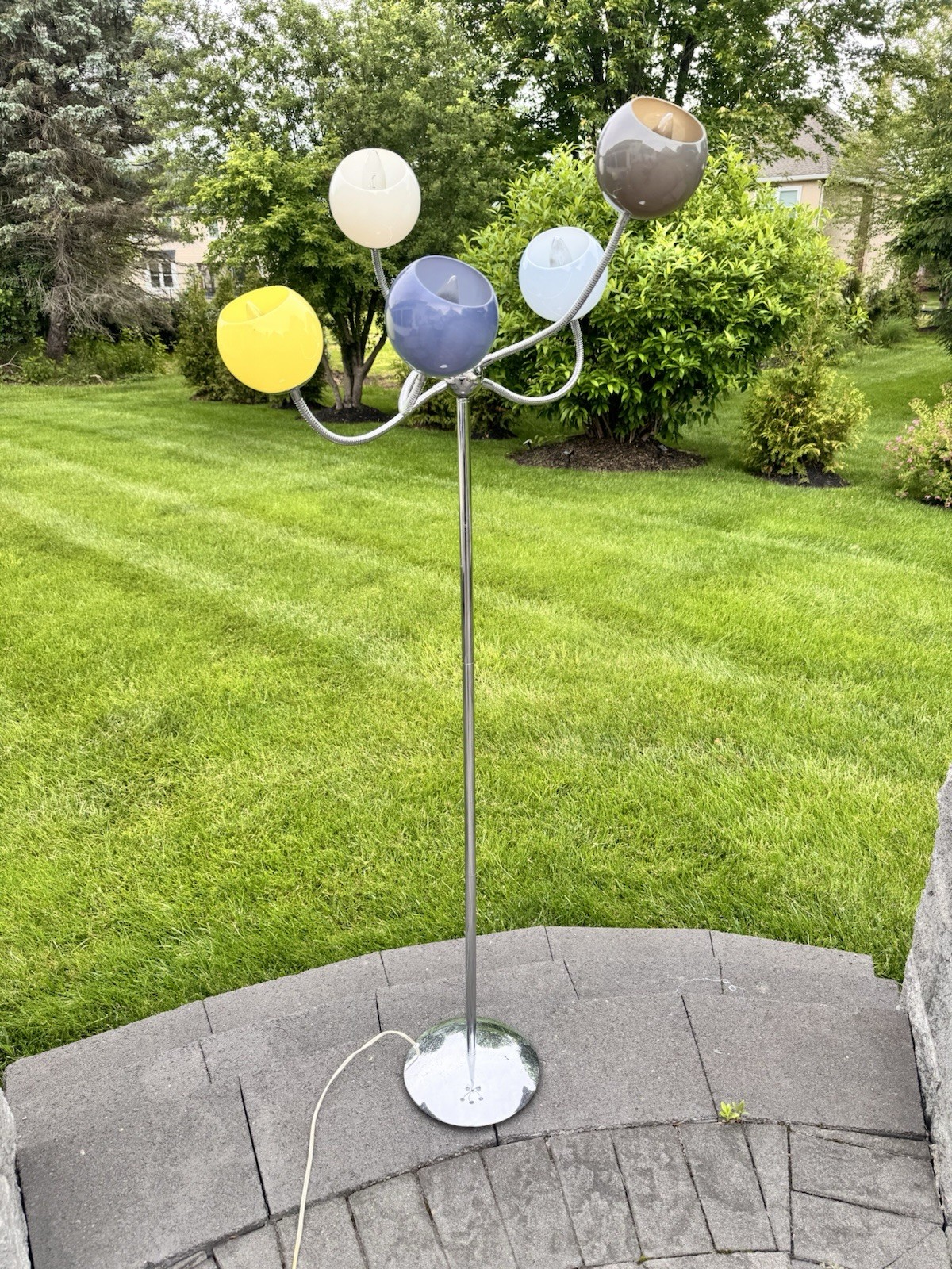 Picture 2 of 20