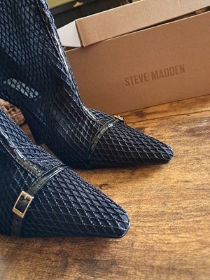 Steve Madden Women's Black Mesh Boots 9