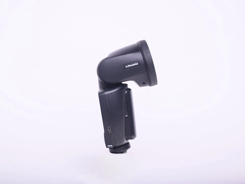 Вспышка на камеру Profoto A1 для Nikon + мягкий купол + зарядное устройство + руководство + чехол комплект - Изображение 2 из 4
