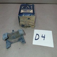 New Nos Gm 3-speed Transmission 1st Reverse Shift Fork 3731918 1962-1965 Chevy New Nos Gm 3-speed Transmission 1st Reverse Shift Fork 3731918 1962-1965 Chevy