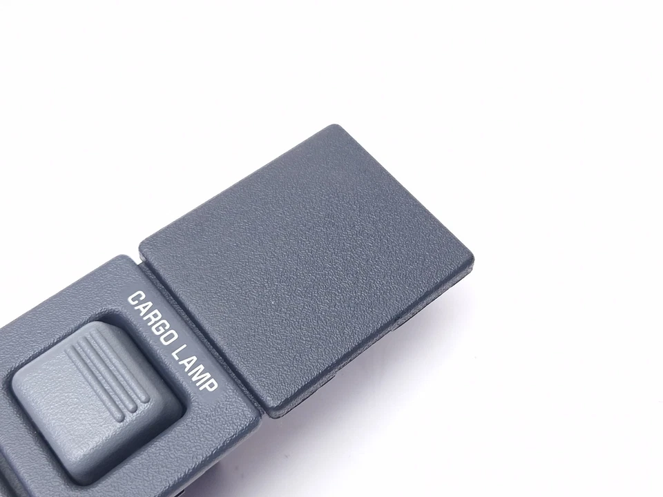 1995-1999 OBS Chevy GMC Suburban Tahoe Yukon Dash Airbag Switch / Cargo Lamp GM - Image 2 of 4