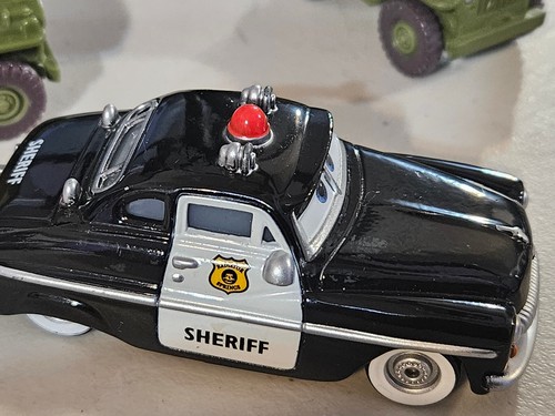 Disney Pixar Cars Sherrif & Sarge Mattel 1:55 - Picture 15 of 17