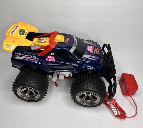 Vintage Nikko Nitro Blaster Off Road 9.6v RC Super Racing Truck, Charger, Remote - Picture 2 of 8