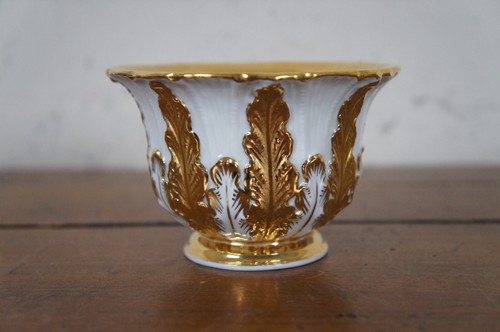 Antique Meissen Acanthus Leaf Mocha Teacup & Saucer 1st Choice White & Gold - Picture 7 of 12