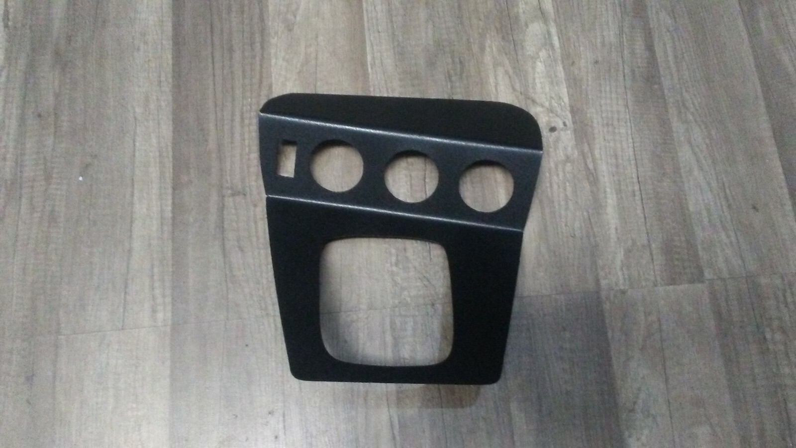 Picture 3 of 6