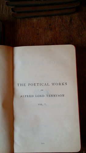 1892 7X SMALL VOLUMES - THE POETICAL WORKS OF ALFRED LORD TENNYSON - Picture 9 of 11