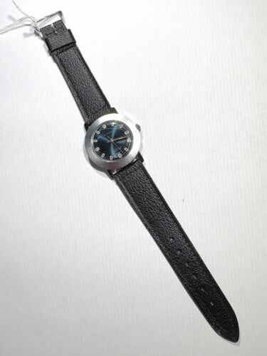 VINTAGE NOS ALPHA STOWA STAINLESS STEEL MAN'S WRIST WATCH EXCELLENT CONDITION - Picture 2 of 9