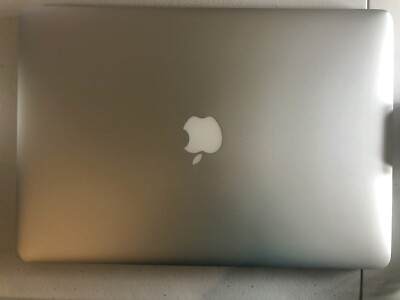 Apple MacBook Pro A1398 15