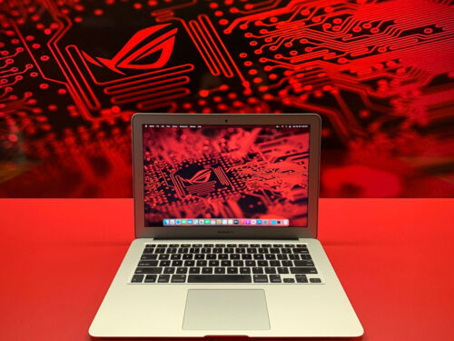 13" Apple MacBook Air i5 SEQUOIA TURBO 2.7Ghz - 8GB RAM 256GB SSD - GOOD - Picture 5 of 16