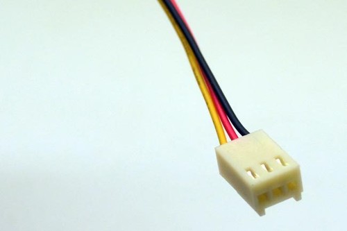 SUNON KDE1208PTV1 Cooling Fan DC12V 1.9W  80*80*25 mm 3-Pin / 3-Wire - Picture 4 of 4