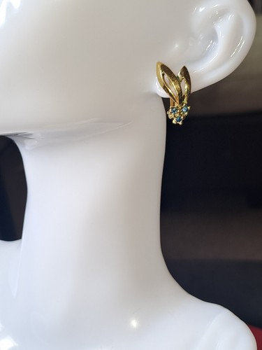 VINTAGE Art Deco Earrings Clip On Gold Tone Blue Diamante Sprig Style Stunning. - Picture 8 of 13