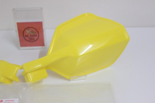YELLOW KNUCKLE COVER RH LH set Fit SUZUKI DR200SE DR650SE DR-Z400S DR-Z250 - Picture 6 of 12