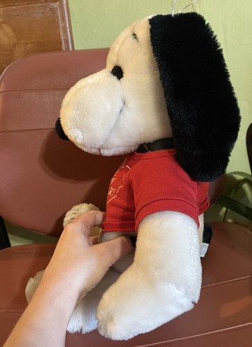 Vintage Snoopy Plush Large 20'' 1968 Peanuts w/ Collar I Love My Library T Shirt - Picture 4 of 9