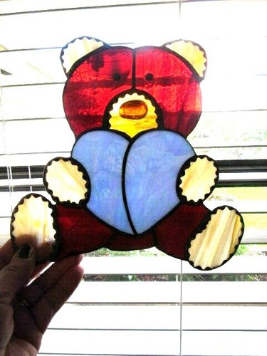 HANDMADE TEDDY BEAR STAINED GLASS SUNCATCHER 8" - Picture 3 of 7