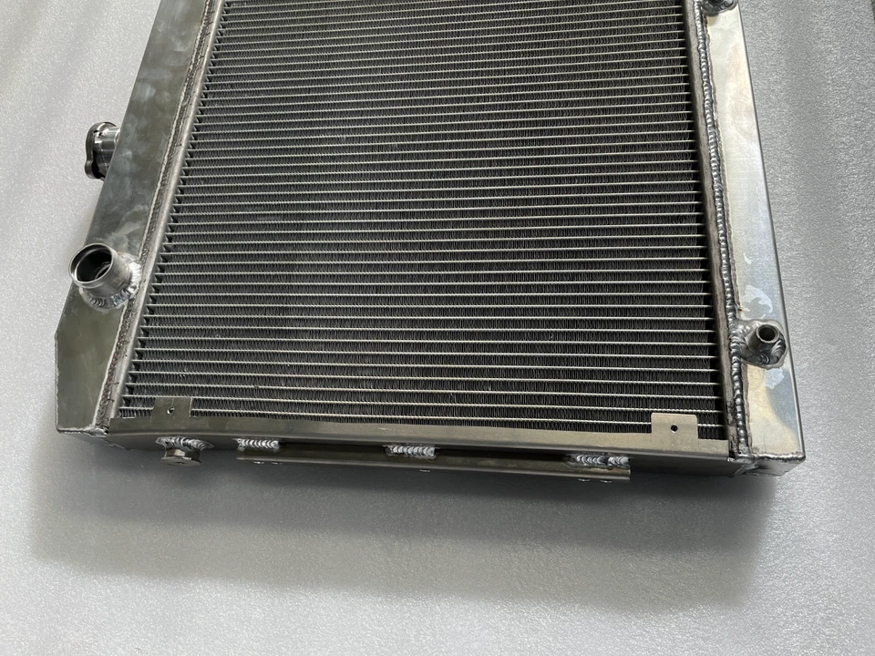 👍Aluminum Radiator Fit Mercedes Benz W108/W109 280 SE/SEL 300 SE/SEL 1966-1980 - Image 4 of 4