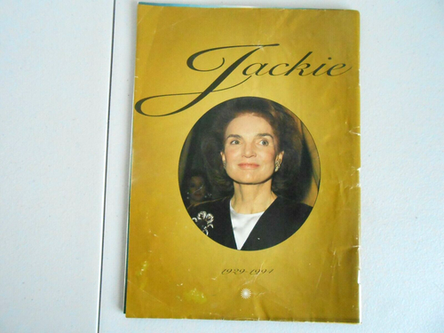 Jackie Kennedy The Last Lady of Camelot Collector's Issue Memorial 1994 (CB) - Picture 5 of 5