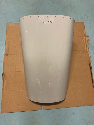 BOEING 757 SADDLE COWLING 313N5037-48 *NS* C OF C ONLY