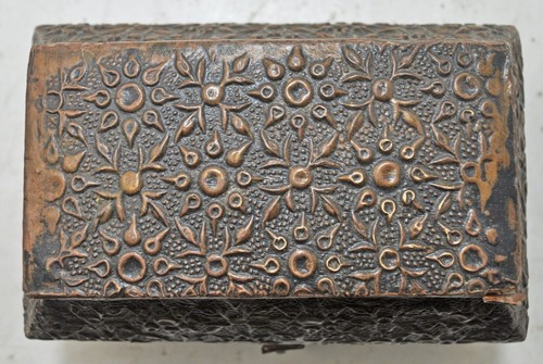 Vintage Wooden Storage Chest Jewellery Box Original Hand Crafted Brass Fitted - Picture 7 of 10