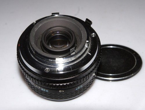 Tokina RMC 24 mm F2.8 Wide Angle Lens Minolta MD Mount - Picture 3 of 4