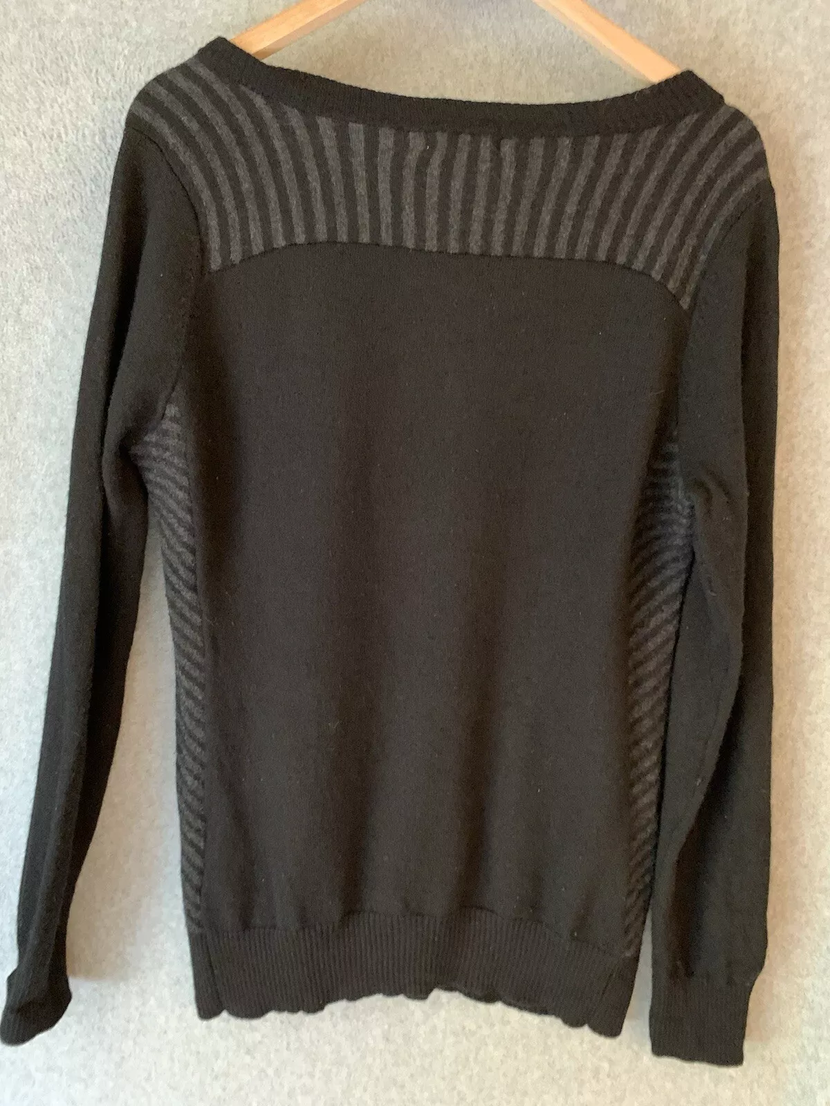 smartwool stretch 100% merino wool v neck sweater