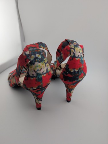 Amelia Grace 8.5 Red Floral Slingback Heels Flowers Open Toe - Picture 5 of 10