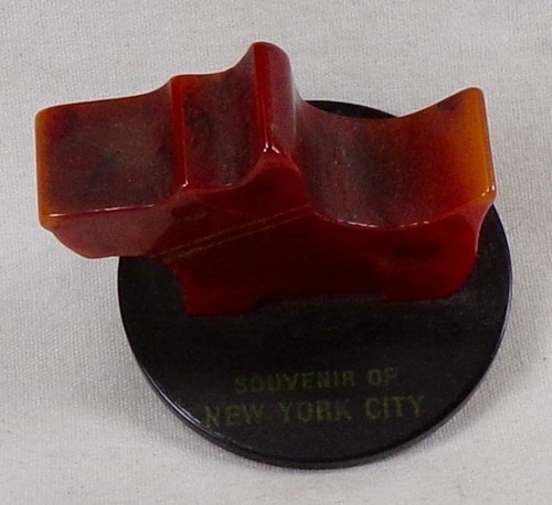 Scotty Dog Pencil Sharpener Rootbeer Bakelite Souvenir New York City Vintage - Picture 7 of 9