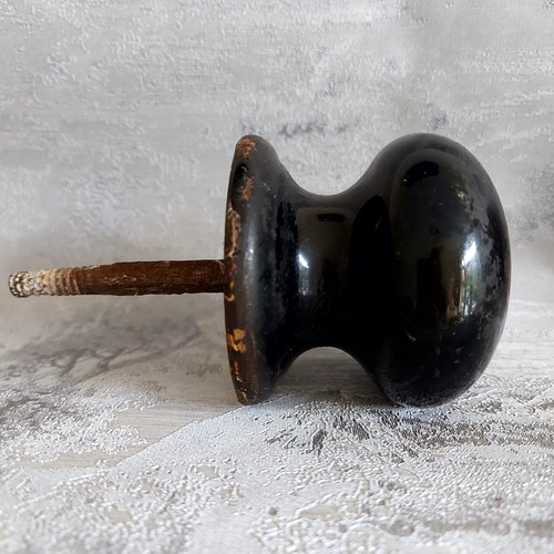 LARGE 6.5 cms VINTAGE USED OLD BLACK CAST IRON CENTRE DOOR KNOB PUSH PULL ONLY - Picture 5 of 18