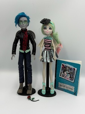 Monster High Doll,  Love in Scaris Garrott du Roque & Rochelle Goyle 2-Pack