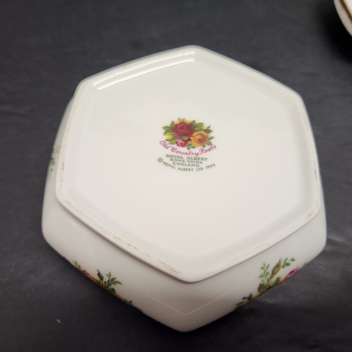 Old Country Roses By Royal Albert 4" Trinket Box W/lid Gold Trim - Picture 8 of 9