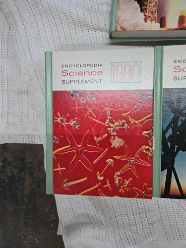 3 Nice Books Encyclopedia Science Supplement 1981 & 1982 Books Grolier Hc T4 - Picture 3 of 5
