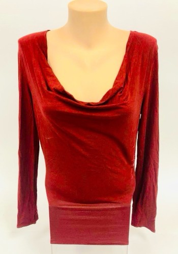 Authentic GUCCI Red Viscose Blouse - Size M - Picture 1 of 4