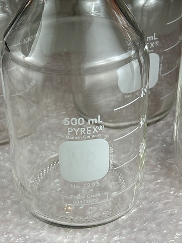 Lot of 6 PYREX 500 mL Round Media Storage Bottles, w/Screw Cap & Pour Ring - Picture 2 of 10