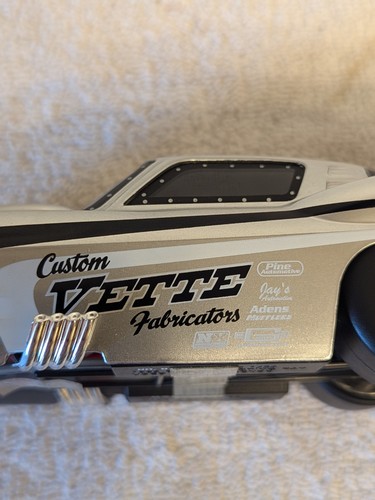 1963 Corvette 1/24 Scale Big-time Muscle Funny Car JADA - Picture 10 of 19