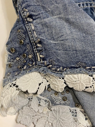 Short en jean Miss Me femme 29 bordure dentelle ornée Y2K bling vieilli - Photo 13/18