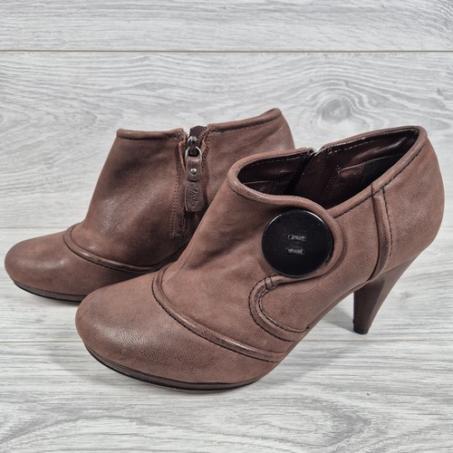 Stivaletti Clarks in pelle marrone con zip alla caviglia e tacco 3" UK 7 - Foto 1 di 7