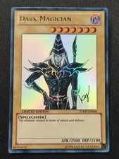 Yugioh Dark Magician JUMP-EN049 [NM] Ultra Rare Promo Dunkler Magier