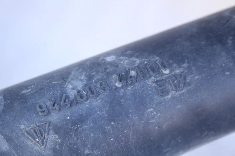 1983 1984 1985 1986 1987 1988 PORSCHE 944 TUBO DE CONDUCTO DE LIMPIADOR DE AIRE NO TURBO Foto 4 de 4