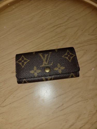Vintage Louis Vuitton Monogram Multicles 4 Key Holder Keychain Vintage