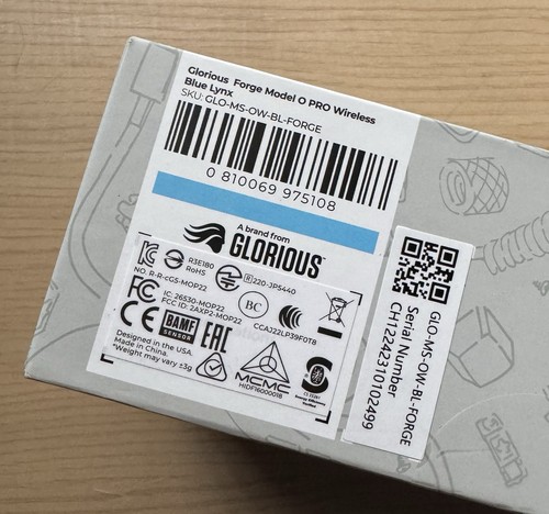 Glorious Forge Model O Pro Wireless BLUE LYNX Nowy i zapieczętowany - Zdjęcie 2 z 3