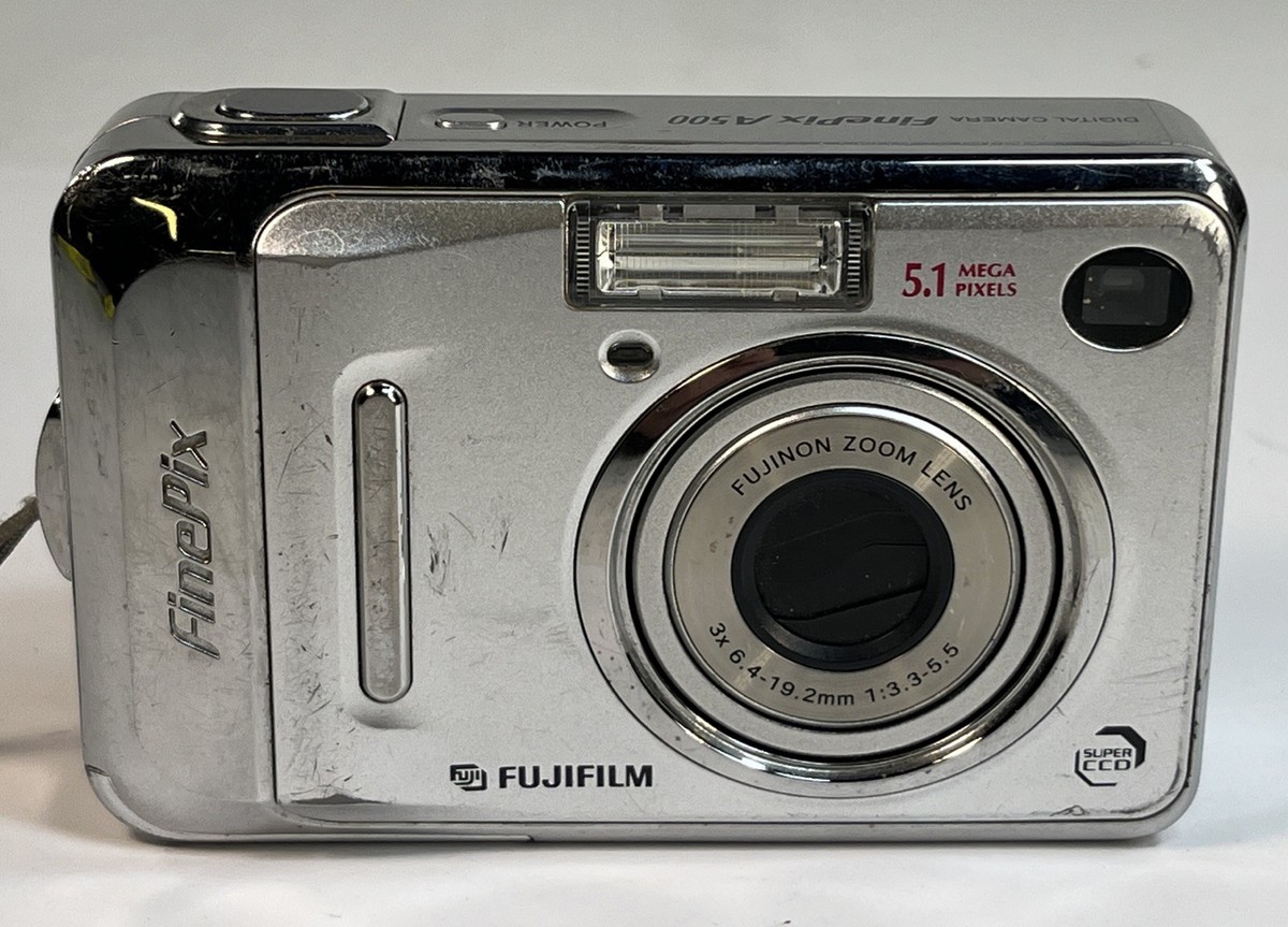 FUJIFILM FinePix 5.1メガピクセル Fujifilm FinePix 5.1メガピクセル