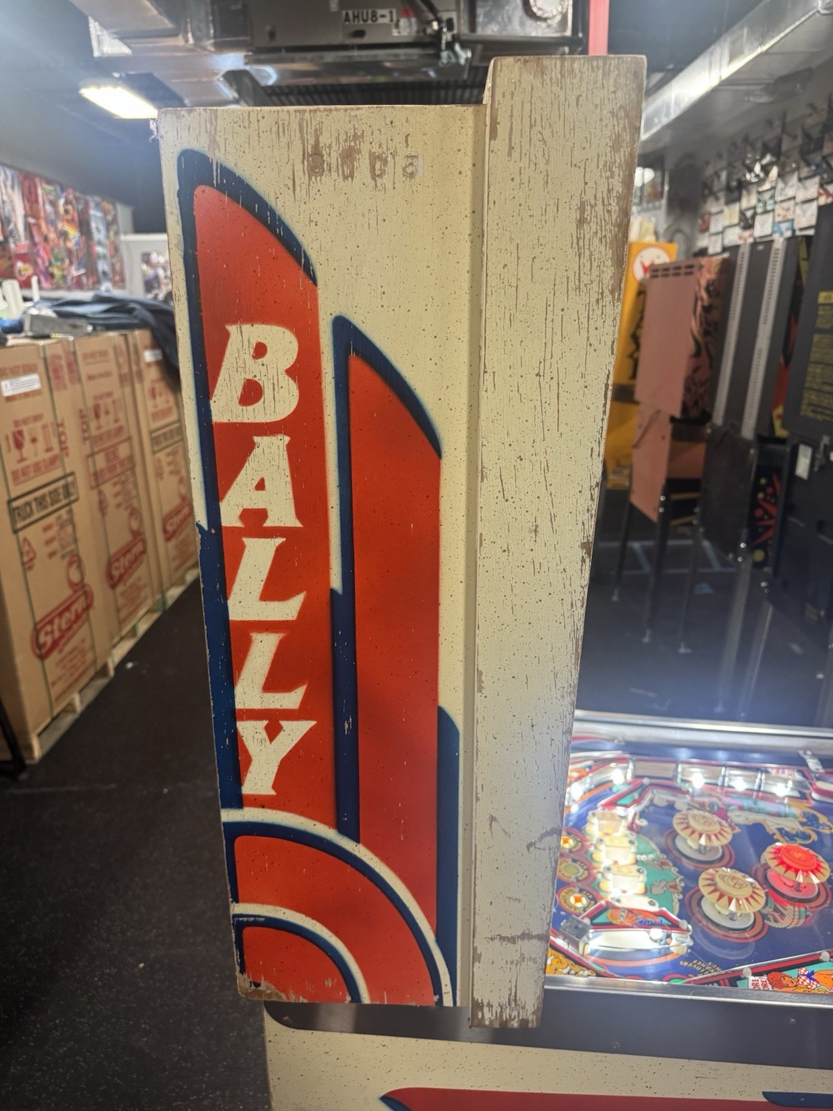 1976 CAPTAIN FANTASTIC AND THE BROWN DIRT COWBOY PINBALL MACHINE FULLY REFURBISH