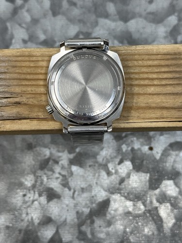 1970 Bulova Accutron CK 2181 TV Styled Case, Clean and Running, Accutron Band - Picture 7 of 10