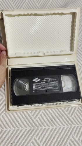 Vintage The Fox and the Hound (VHS, 1994) Disney Classic video Diamond Ed Family - Video 1 of 1