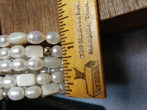 Vintage Freshwater Pearl & Mother Of Pearl 5-strand Spring Coil Bracelet W/ Box - Picture 10 of 11